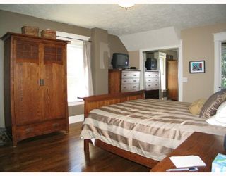 Photo 6: 3040 7 Street SW in CALGARY: Elbow Park Glencoe Residential Detached Single Family for sale (Calgary)  : MLS®# C3335897
