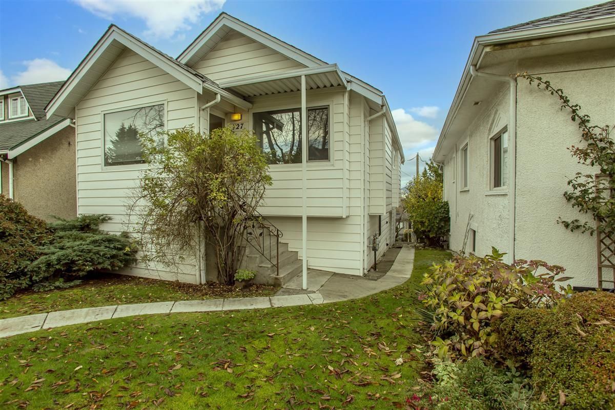 Main Photo: 727 W 23RD Avenue in Vancouver: Cambie House for sale (Vancouver West)  : MLS®# R2631511