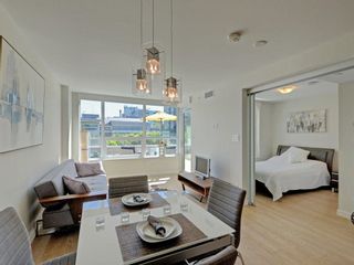 Photo 8: 301 125 E 14TH Street in North Vancouver: Central Lonsdale Condo for sale in "Centreview" : MLS®# R2786423