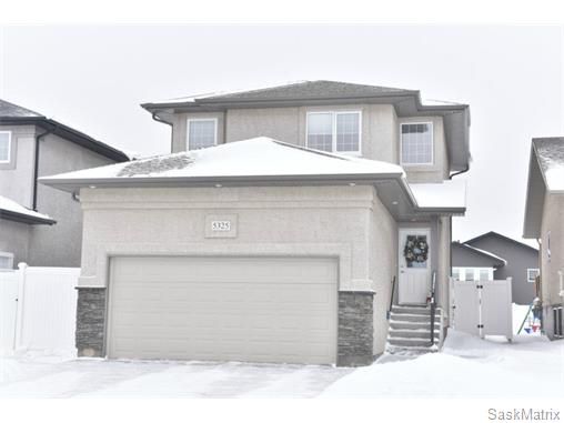 Main Photo: 5325 DEVINE Drive in Regina: Lakeridge Addition Single Family Dwelling for sale (Regina Area 01)  : MLS®# 598205