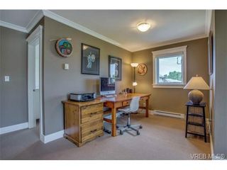 Photo 16: 3996 South Valley Dr in VICTORIA: SW Strawberry Vale House for sale (Saanich West)  : MLS®# 703006