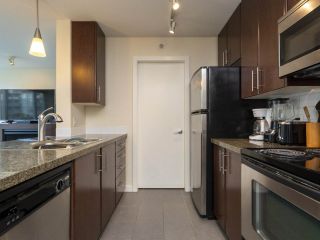 Photo 12: 511 618 ABBOTT Street in Vancouver: Downtown VW Condo for sale in "FIRENZE" (Vancouver West)  : MLS®# R2487248