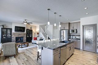 Photo 6: 210 Evansglen Drive NW in Calgary: Evanston Detached for sale : MLS®# A1080625
