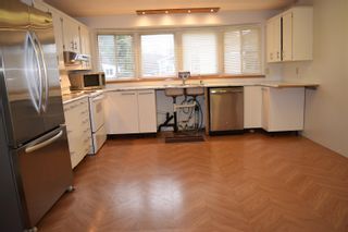 Photo 8: 154 145 KING EDWARD Street in Coquitlam: Maillardville Manufactured Home for sale in "Mill Creek Village" : MLS®# R2649839
