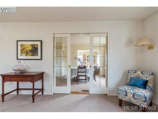 Photo 3: 2658 Musgrave St in VICTORIA: OB Estevan House for sale (Oak Bay)  : MLS®# 757835