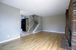 Photo 3: 24 Whiteram Place NE in Calgary: Whitehorn Semi Detached for sale : MLS®# A1183334