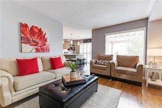 Photo 8: 114 Downey Drive in Whitby: Brooklin House (2-Storey) for sale : MLS®# E4156315