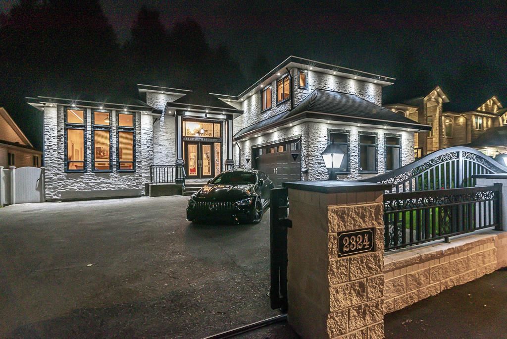 Main Photo: 2324 GRANT Street in Abbotsford: Abbotsford West House for sale : MLS®# R2651775