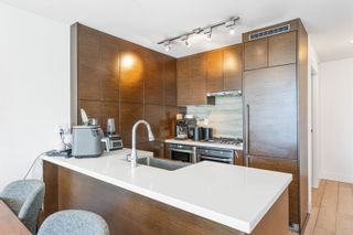 Photo 14: 1404 535 SMITHE Street in Vancouver: Downtown VW Condo for sale in "DOLCE" (Vancouver West)  : MLS®# R2899674