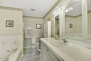 Photo 12: 35679 TIMBERLANE Drive in Abbotsford: Abbotsford East House for sale in "Mountain Village" : MLS®# R2166696