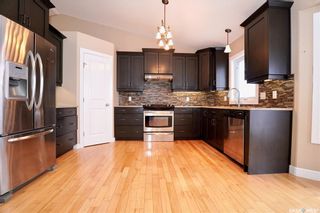 Photo 10: 930 Wilkins Court in Saskatoon: Willowgrove Residential for sale : MLS®# SK922895