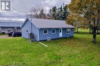 Photo 3: 30 Darbrook Road in Darlington: Agriculture for sale : MLS®# 202323238
