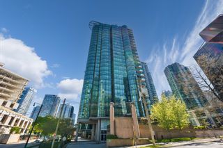 Photo 2: 1707 588 BROUGHTON Street in Vancouver: Coal Harbour Condo for sale in "Harbour Side Park" (Vancouver West)  : MLS®# R2861793