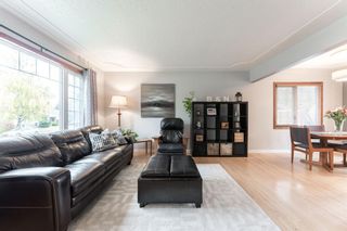 Photo 4: 5927 Thornton Road NW in Calgary: Thorncliffe Detached for sale : MLS®# A1040847