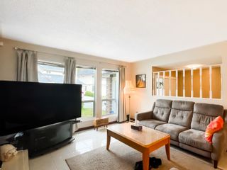 Photo 4: 1975 BOW Drive in Coquitlam: River Springs House for sale in "RIVER SPRINGS" : MLS®# R2673270