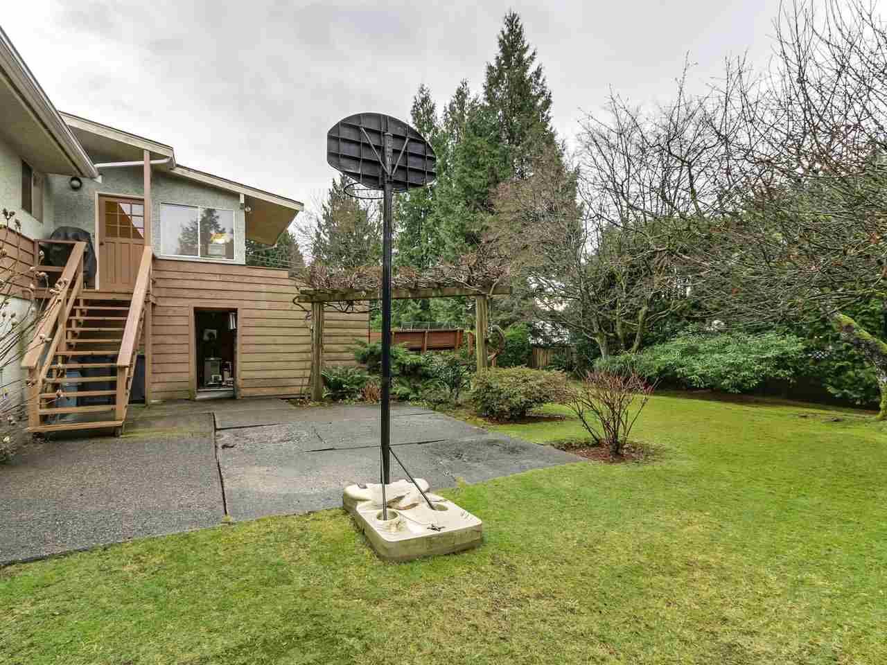 Photo 16: Photos: 1970 ORLAND Drive in Coquitlam: Central Coquitlam House for sale : MLS®# R2330558