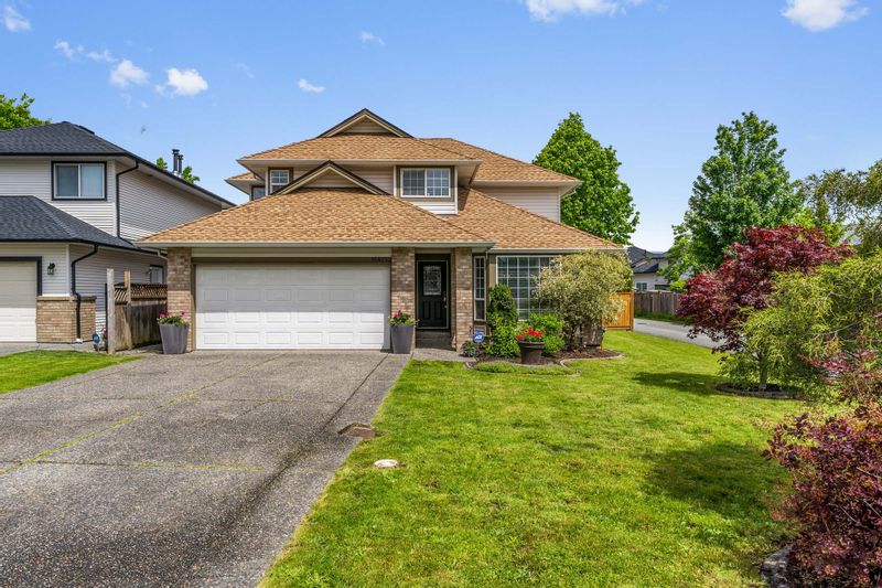 FEATURED LISTING: 16815 61 Avenue Surrey