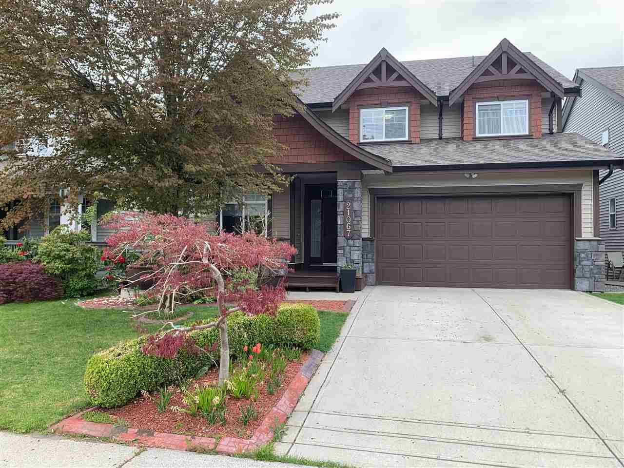 Main Photo: 21067 83A Avenue in Langley: Willoughby Heights House for sale : MLS®# R2459560