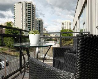 Photo 16: 511 549 COLUMBIA Street in New Westminster: Downtown NW Condo for sale in "C2C LOFTS" : MLS®# R2089522