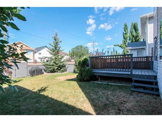 Photo 3: Photos: 196 TUSCANY HILLS Circle NW in Calgary: Tuscany House for sale : MLS®# C4019087