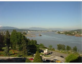 Photo 5: 701 38 LEOPOLD Place in New_Westminster: Downtown NW Condo for sale in "EAGLE CREST" (New Westminster)  : MLS®# V657027