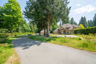 Photo 3: 13410 CRESCENT Road in Surrey: Elgin Chantrell House for sale (South Surrey White Rock)  : MLS®# R2779671