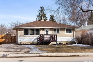Main Photo: 815 Broad Street North in Regina: Uplands Residential for sale : MLS®# SK962782
