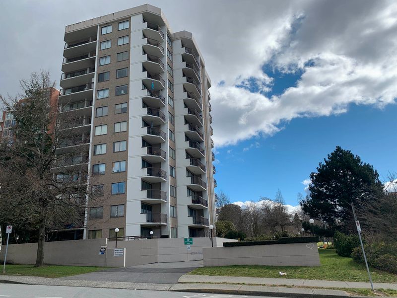 FEATURED LISTING: 304 - 701 VICTORIA Park West North Vancouver