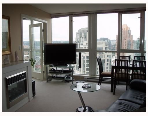 Main Photo: 2506 1199 SEYMOUR Street in Vancouver: Downtown VW Condo for sale in "BRAVA" (Vancouver West)  : MLS®# V727357
