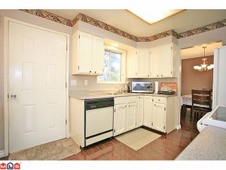 Photo 2: 9971 125TH Street in Surrey: Cedar Hills House for sale in "St. Helens" (North Surrey)  : MLS®# F1127438