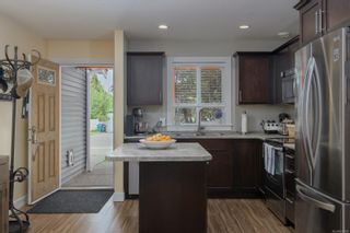 Photo 7: 2196 Lang Cres in Nanaimo: Na Central Nanaimo Half Duplex for sale : MLS®# 932590