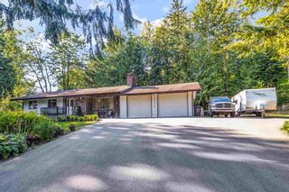 Photo 2: 36241 DAWSON Road in Abbotsford: Abbotsford East House for sale : MLS®# R2600791