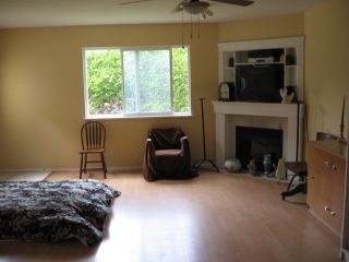 Photo 4: 5499 Chestnut Cr in Ladner: Home for sale : MLS®# V829978