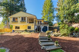 Photo 4: 57 GLENMORE Drive in West Vancouver: Glenmore House for sale : MLS®# R2754133