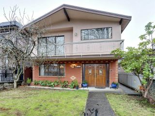Main Photo: 4227 VENABLES Street in Burnaby: Willingdon Heights House for sale (Burnaby North)  : MLS®# R2636200