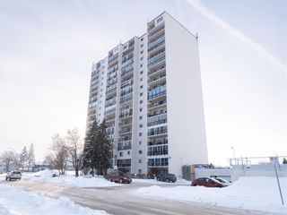 Photo 1: 17G 1975 Corydon Avenue in Winnipeg: River Heights Condominium for sale (1C)  : MLS®# 202300705