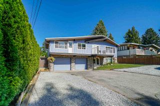 Photo 1: 18165 58 Avenue in Surrey: Cloverdale BC House for sale (Cloverdale)  : MLS®# R2498386