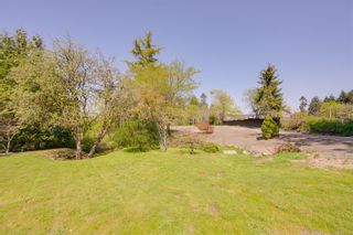 Photo 15: 1444 McTavish Rd in North Saanich: NS Airport House for sale : MLS®# 931146