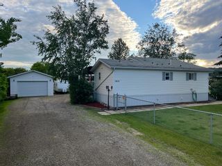 Photo 1: 10020 99 Street: Taylor Manufactured Home for sale (Fort St. John)  : MLS®# R2703387
