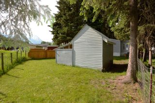 Photo 3: 4 4430 16 Highway in Smithers: Smithers - Town Manufactured Home for sale (Smithers And Area)  : MLS®# R2701250