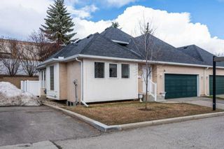Photo 2: 34 Candle Terrace SW in Calgary: Canyon Meadows Row/Townhouse for sale : MLS®# A2121544