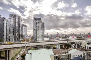 Photo 18: 1409 1500 HOWE Street in Vancouver: Yaletown Condo for sale in "THE DISCOVERY" (Vancouver West)  : MLS®# R2119091