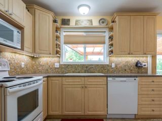Photo 14: 317 Torrence Rd in COMOX: CV Comox (Town of) House for sale (Comox Valley)  : MLS®# 817835