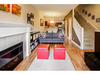 Photo 1: 307 4468 ALBERT Street in Burnaby: Vancouver Heights Townhouse for sale in "MONTICELLO" (Burnaby North)  : MLS®# V1115365