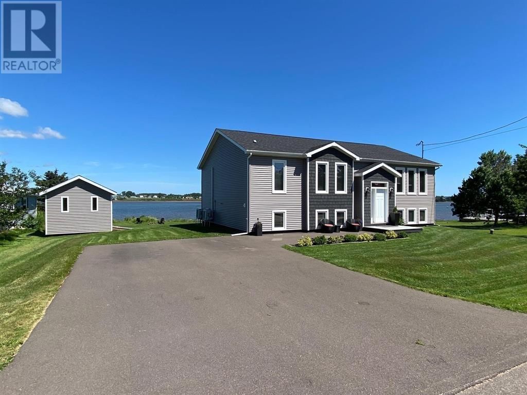 Main Photo: 40 Bayside Road in Summerside: House for sale : MLS®# 202302303
