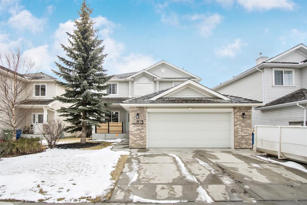Main Photo: 1123 Woodside Way NW: Airdrie Detached for sale : MLS®# A1181129