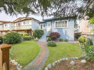 Main Photo: 165 E 55TH AVENUE in Vancouver: South Vancouver House for sale (Vancouver East)  : MLS®# R2297472