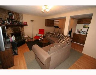 Photo 12: 619 72 Avenue NW in CALGARY: Huntington Hills Residential Detached Single Family for sale (Calgary)  : MLS®# C3377843