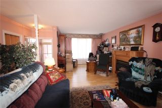 Photo 3: 333 W Mary Street in Kawartha Lakes: Lindsay House (Bungalow) for sale : MLS®# X3472192