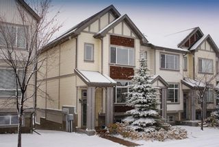 Photo 1: 19 COPPERPOND Close SE in Calgary: Copperfield Row/Townhouse for sale : MLS®# A1049083